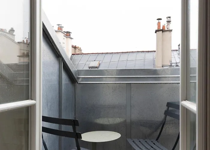 Nid Sous Les Toits, Proche Louvre Apartman