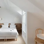Nid Sous Les Toits, Proche Louvre Appartement *