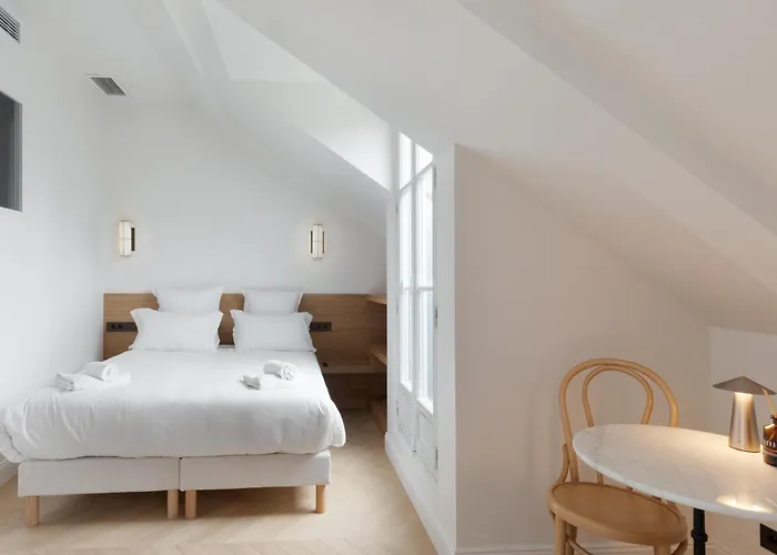 Nid Sous Les Toits, Proche Louvre דירה *